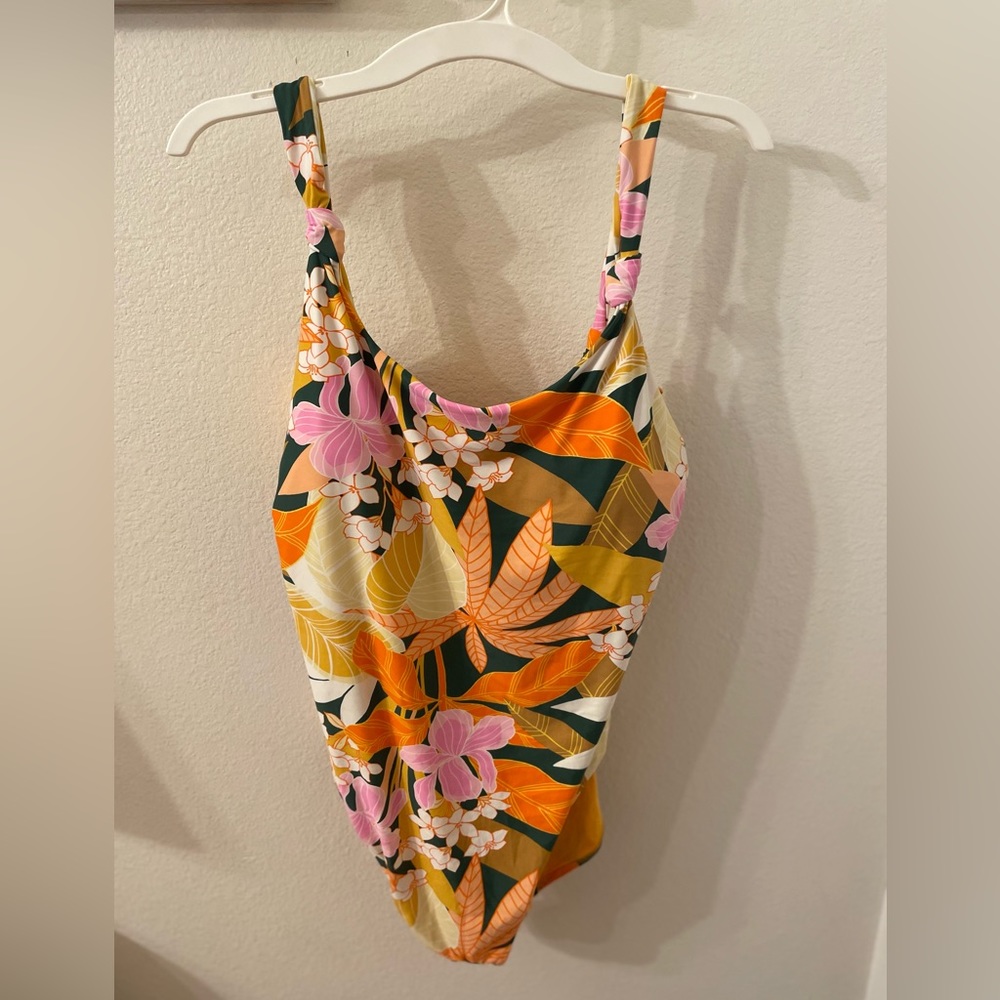Aerie One Piece, great condition